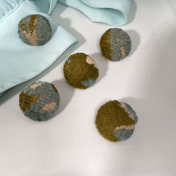 Vintage 1960s Turquoise Green Creme Marbled Tapestry Buttons 5 pcs - Picture 2 of 2